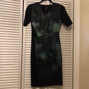 Sheath Black Green Knee-length Dress